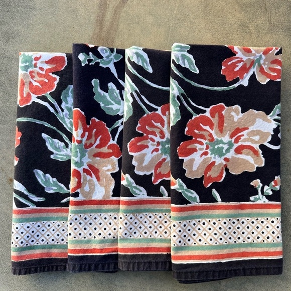 Set of 4 Colorful Black Green and Salmon Floral 100% Cotton Dinner Napkins 22" - Picture 1 of 5